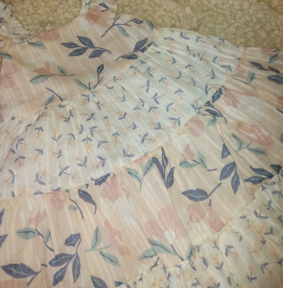 Floral Pleated Skirt - White and Blue - Picture 5 of 5